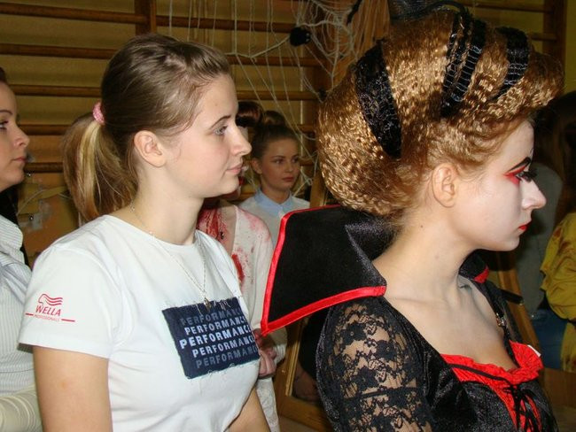 Halloweenowy salon piękności (zdjęcia)