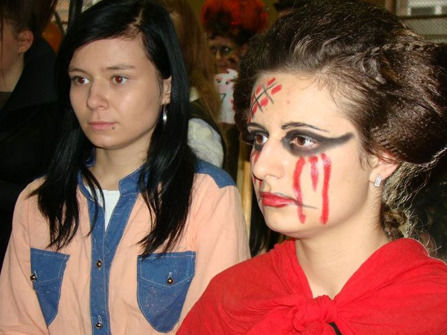 Halloweenowy salon piękności (zdjęcia)