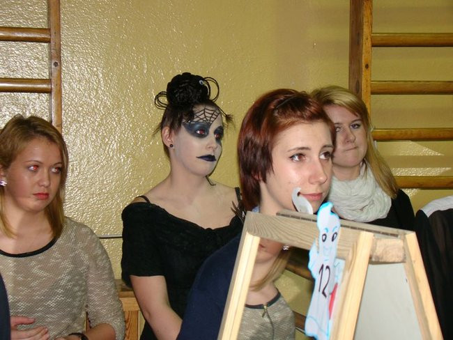 Halloweenowy salon piękności (zdjęcia)