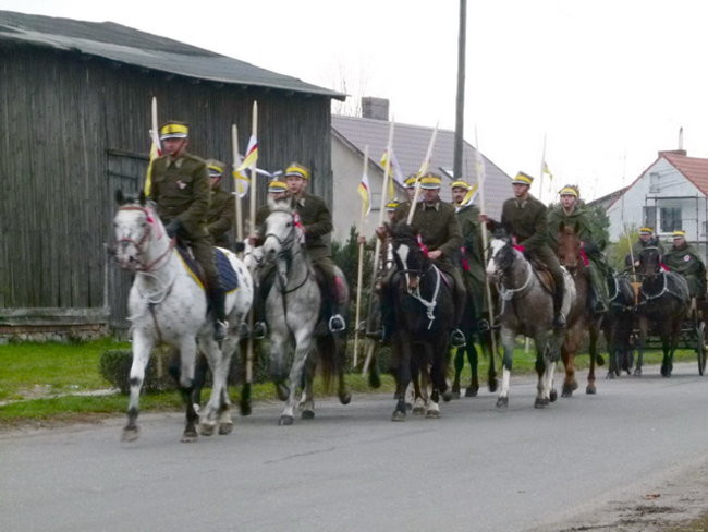 Kawaleria na drogach gminy Włoszakowice (zdjęcia)