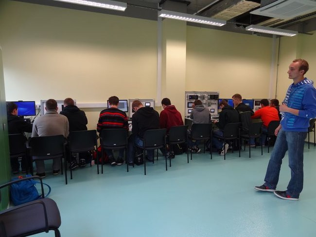 Są w technikum, a czują się jak studenci (zdjęcia)