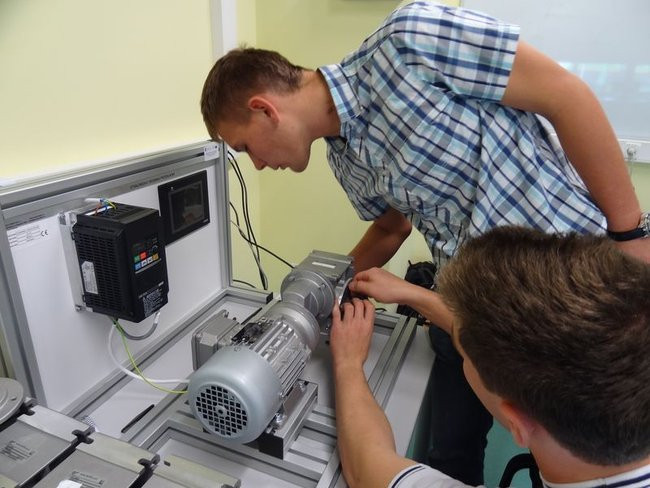 Są w technikum, a czują się jak studenci (zdjęcia)