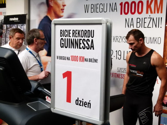 Tumko rozpoczął atak (zdjęcia)