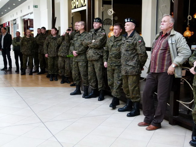 Tumko rozpoczął atak (zdjęcia)