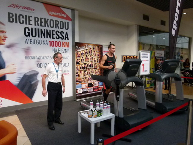 Tumko rozpoczął atak (zdjęcia)