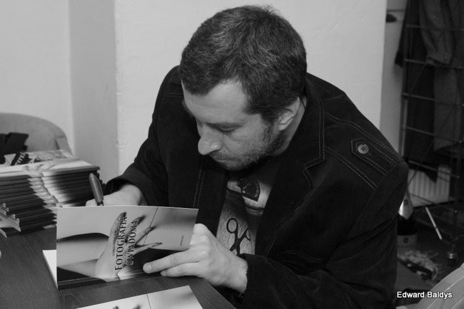 Książka o fotografii (zdjęcia)