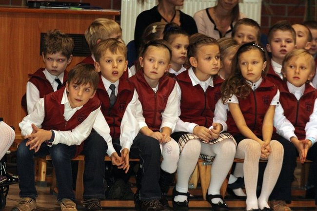 Zostali uczniami SP 13 (zdjęcia)