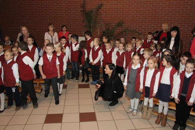 Zostali uczniami SP 13 (zdjęcia)