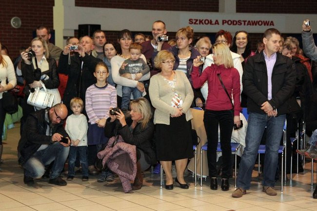 Zostali uczniami SP 13 (zdjęcia)