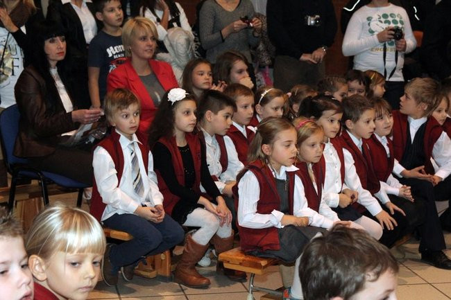 Zostali uczniami SP 13 (zdjęcia)