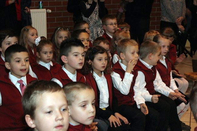 Zostali uczniami SP 13 (zdjęcia)