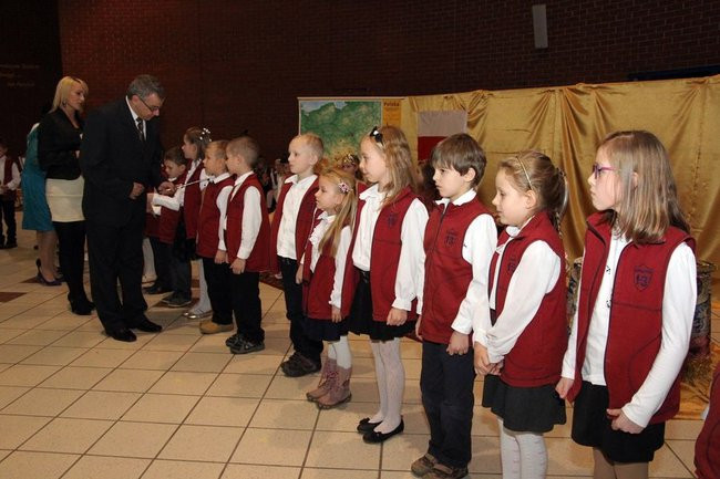 Zostali uczniami SP 13 (zdjęcia)