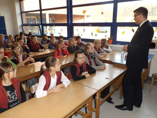 Spotkanie uczniów z wiceprezydentem (zdjęcia)
