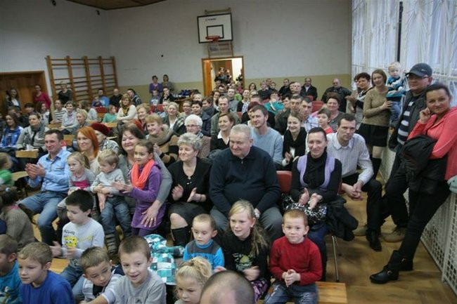 Rodzice wystąpili dla dzieci (zdjęcia)