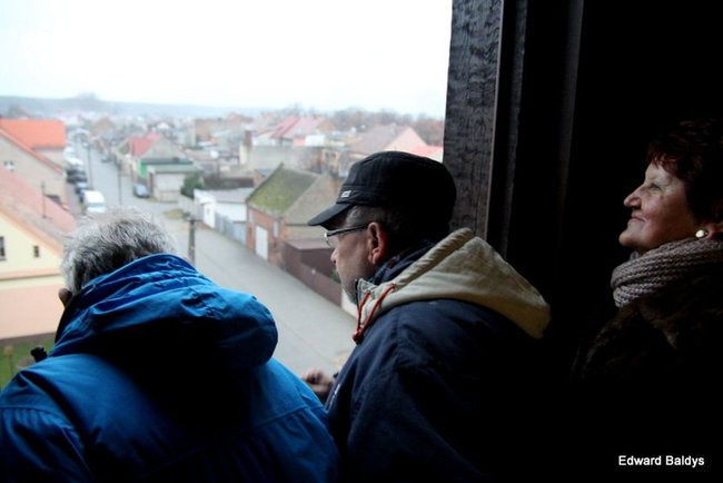 Zwiedzali wieżę kościoła w Zaborowie (zdjęcia)