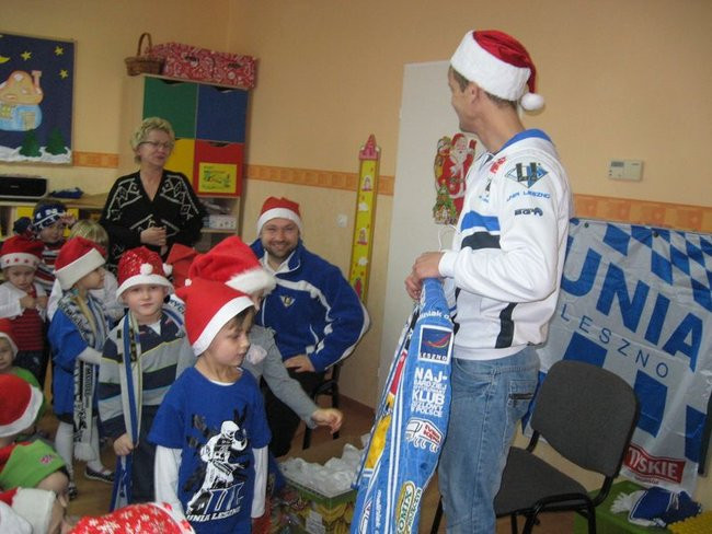 Damian Baliński w roli Mikołaja (zdjęcia)