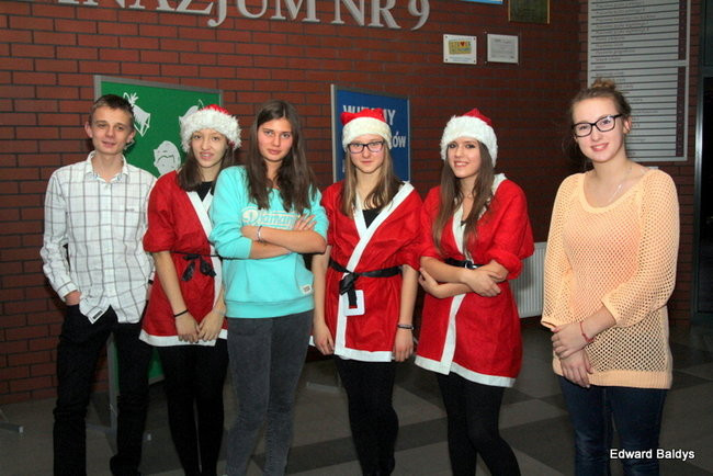 Świąteczna gala w Gimnazjum 9 (zdjęcia)