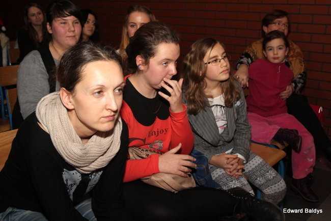 Świąteczna gala w Gimnazjum 9 (zdjęcia)
