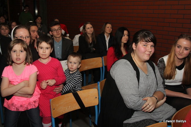 Świąteczna gala w Gimnazjum 9 (zdjęcia)