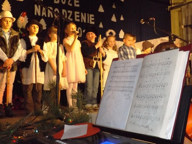 W SP nr 2 poczuli magię świąt (zdjęcia)
