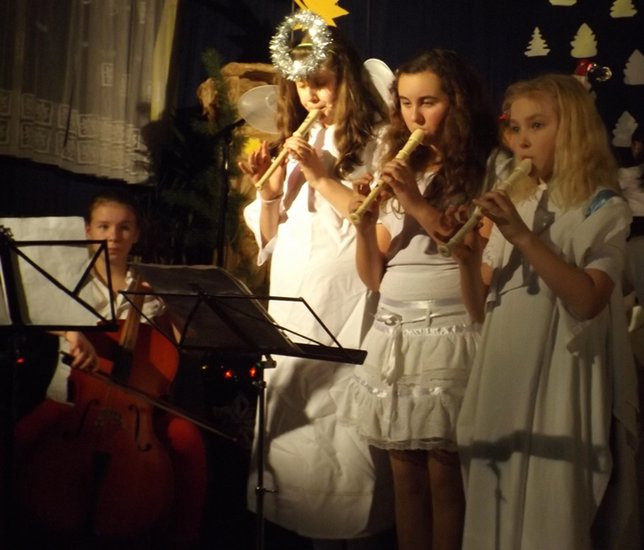 W SP nr 2 poczuli magię świąt (zdjęcia)