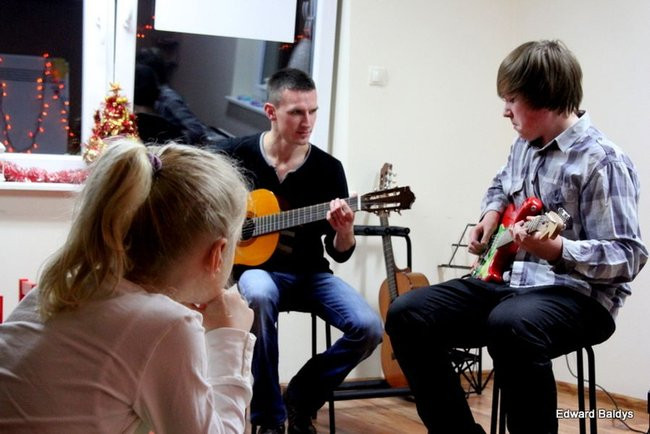 Świątecznie grali i śpiewali (zdjęcia)