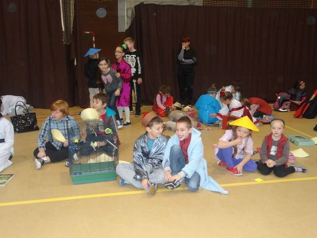 Baśniowa Integracja w SP 13 (zdjęcia)