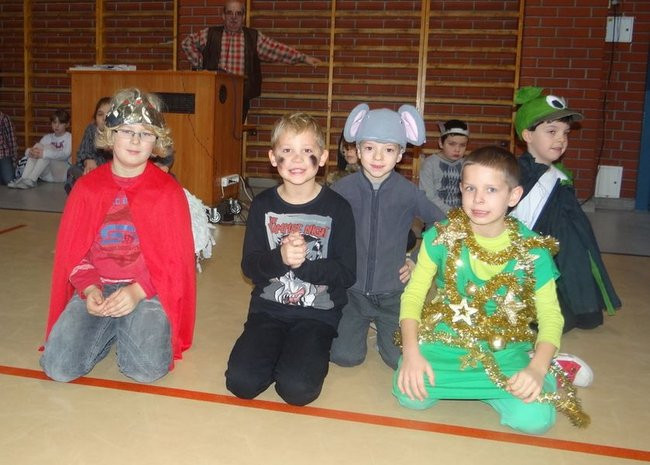 Baśniowa Integracja w SP 13 (zdjęcia)
