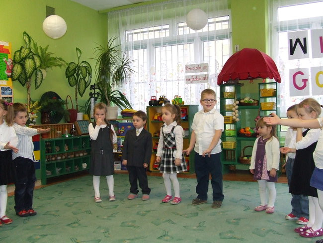 Dzieciaki wierszokleciaki (zdjęcia)