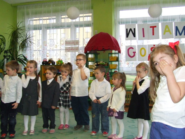 Dzieciaki wierszokleciaki (zdjęcia)