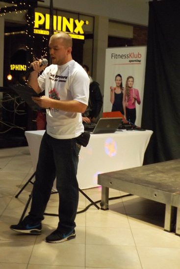 Zawodnicy po ważeniu - wieczorem gala! (zdjęcia)