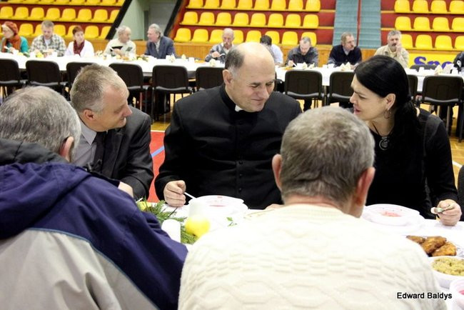 Sto kilogramów ryb dla ubogich (zdjęcia)