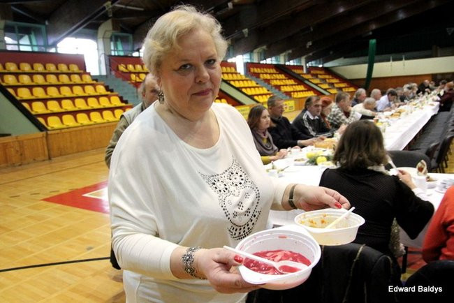 Sto kilogramów ryb dla ubogich (zdjęcia)