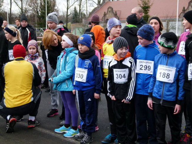 Trzystu sylwestrowych biegaczy ( zdjęcia)
