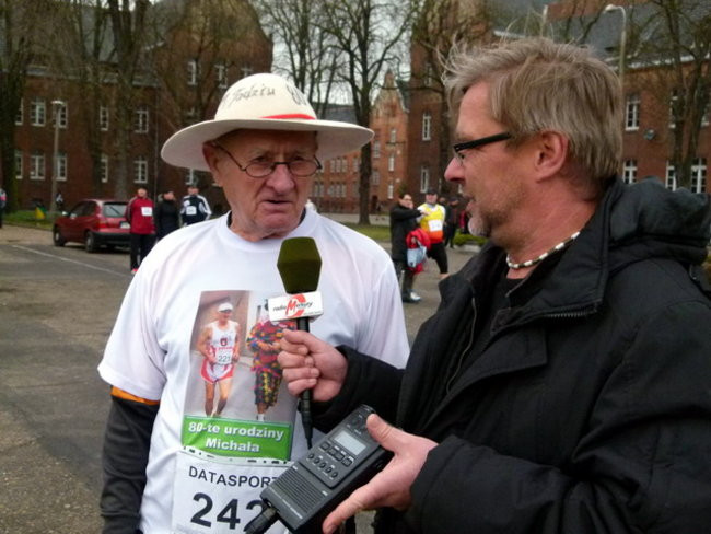 Trzystu sylwestrowych biegaczy ( zdjęcia)