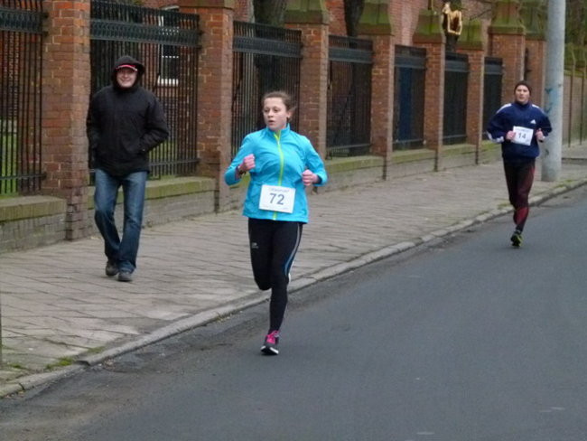 Trzystu sylwestrowych biegaczy ( zdjęcia)