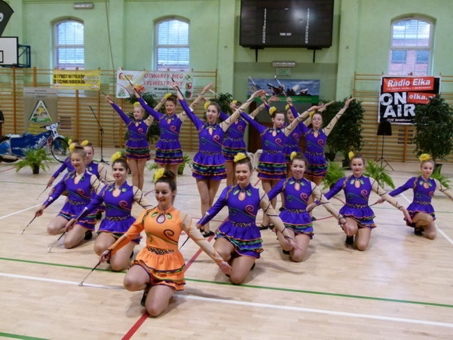 Trzystu sylwestrowych biegaczy ( zdjęcia)