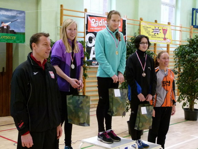 Trzystu sylwestrowych biegaczy ( zdjęcia)