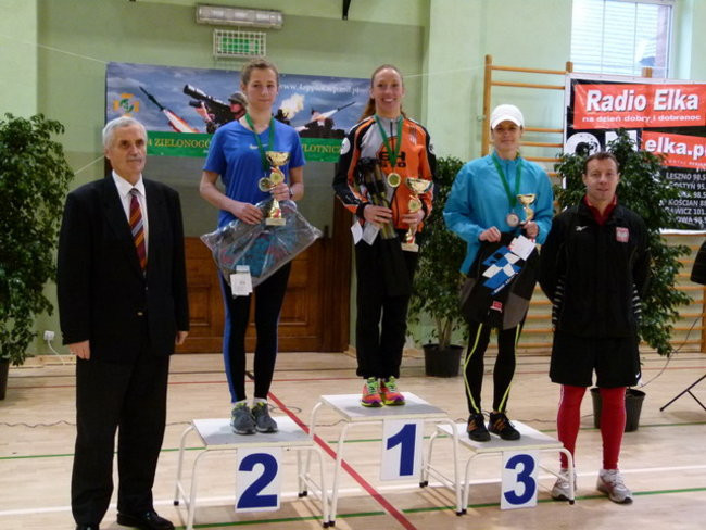 Trzystu sylwestrowych biegaczy ( zdjęcia)