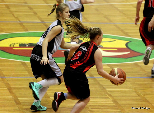 Tęczowe wygrywają (zdjęcia)