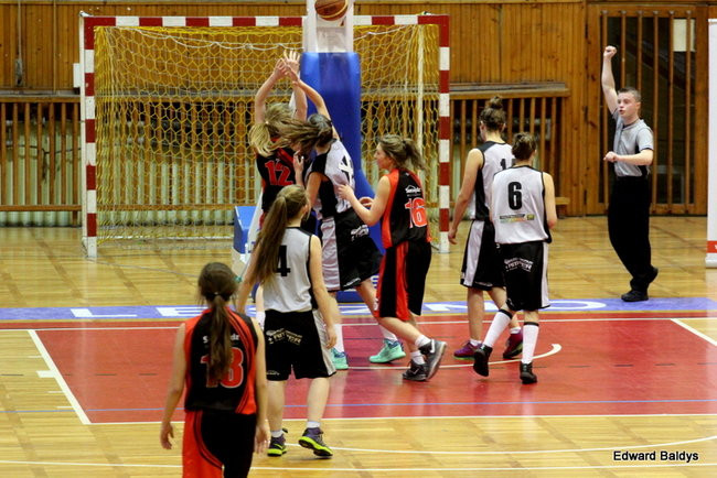 Tęczowe wygrywają (zdjęcia)