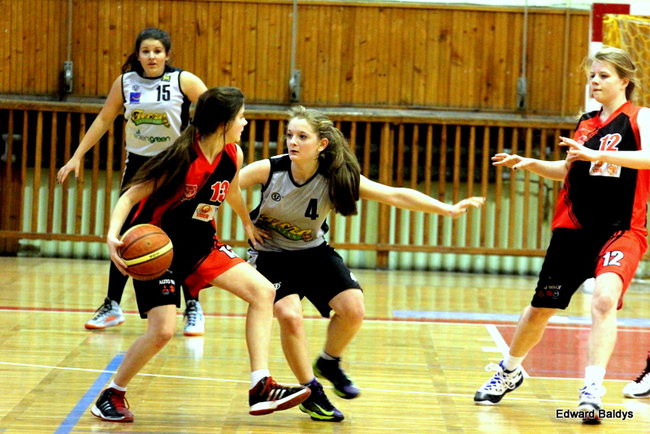 Tęczowe wygrywają (zdjęcia)