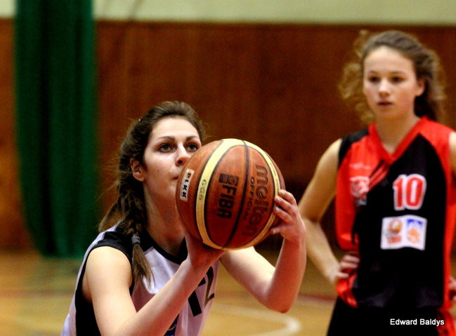 Tęczowe wygrywają (zdjęcia)