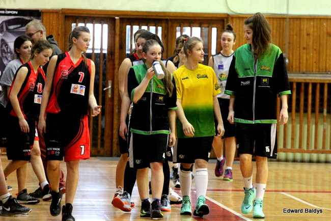 Tęczowe wygrywają (zdjęcia)