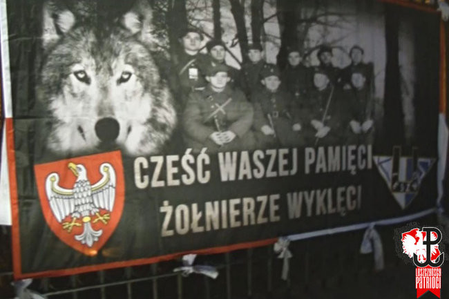 Kibice Unii Leszno na pielgrzymce w Częstochowie (zdjęcia i film)