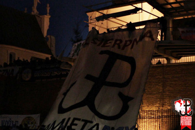 Kibice Unii Leszno na pielgrzymce w Częstochowie (zdjęcia i film)