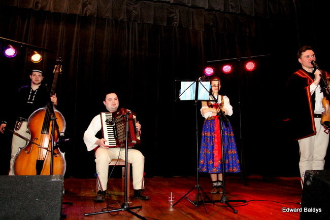 Koncert karnawałowo-kolędowy w Garzynie (zdjęcia)