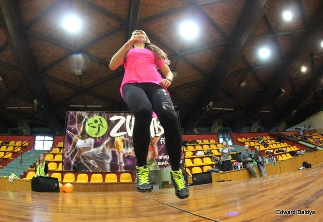 Przez trzy godziny tańczyli Zumbe (zdjęcia)