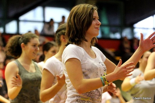 Przez trzy godziny tańczyli Zumbe (zdjęcia)