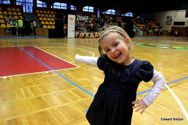 Przez trzy godziny tańczyli Zumbe (zdjęcia)